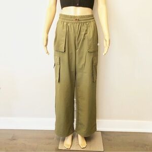 FABLETICS Cargo Pockets Hipstop Wide Leg Khaki High Rise Outdoor Hiking Pants.